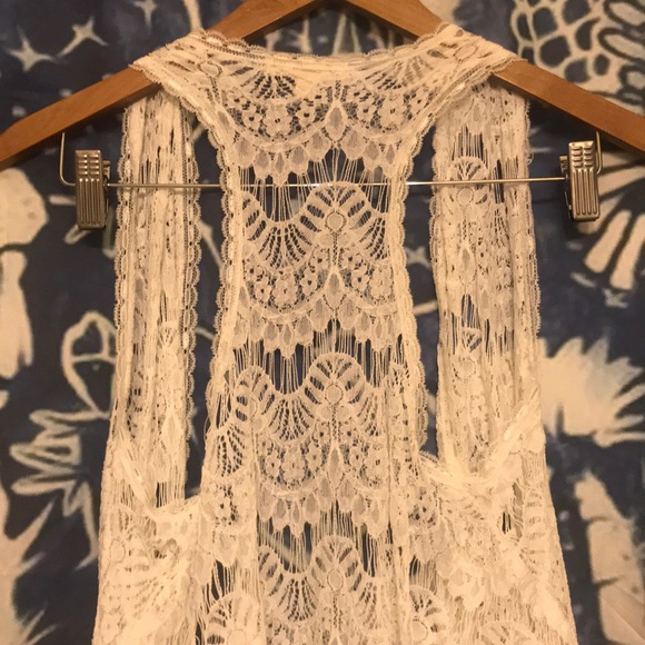 Double Zero Lace Vest - Picture 5 of 5